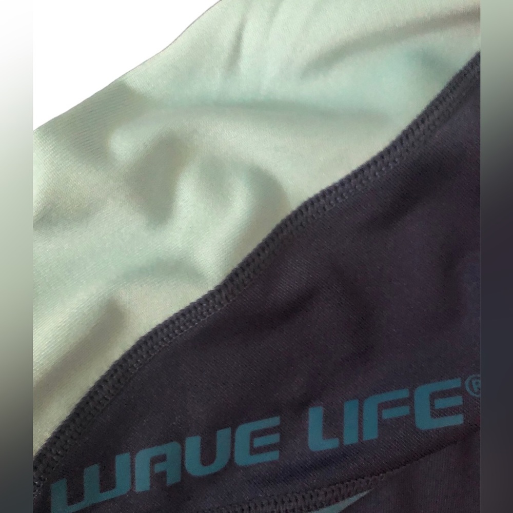 Wave Life Rashguard Shirt Size Small - Picture 3 of 4